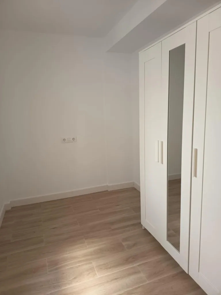 Chambres - Furnished Flat with Balcony in Macarena