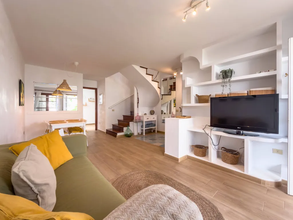 Elutuba - Corner Semi-detached with Sea View in Bajamar