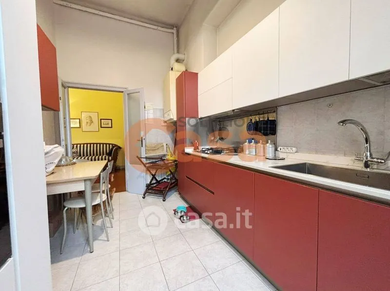 Cuisine - Spacious Apartment with Garden View in Piacenza