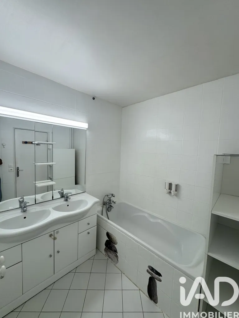 Salles de bain - Appartement T4 avec Vue Imprenable aux Ulis