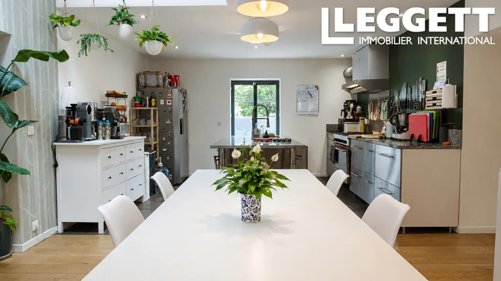 Dining Room - Family House with Garden near Briançon