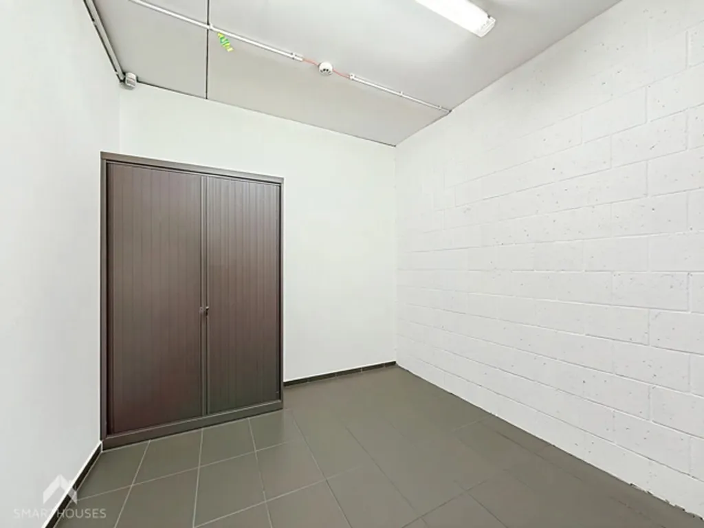 Pesuköök - Modern Apartment with Terrace in Roeselare