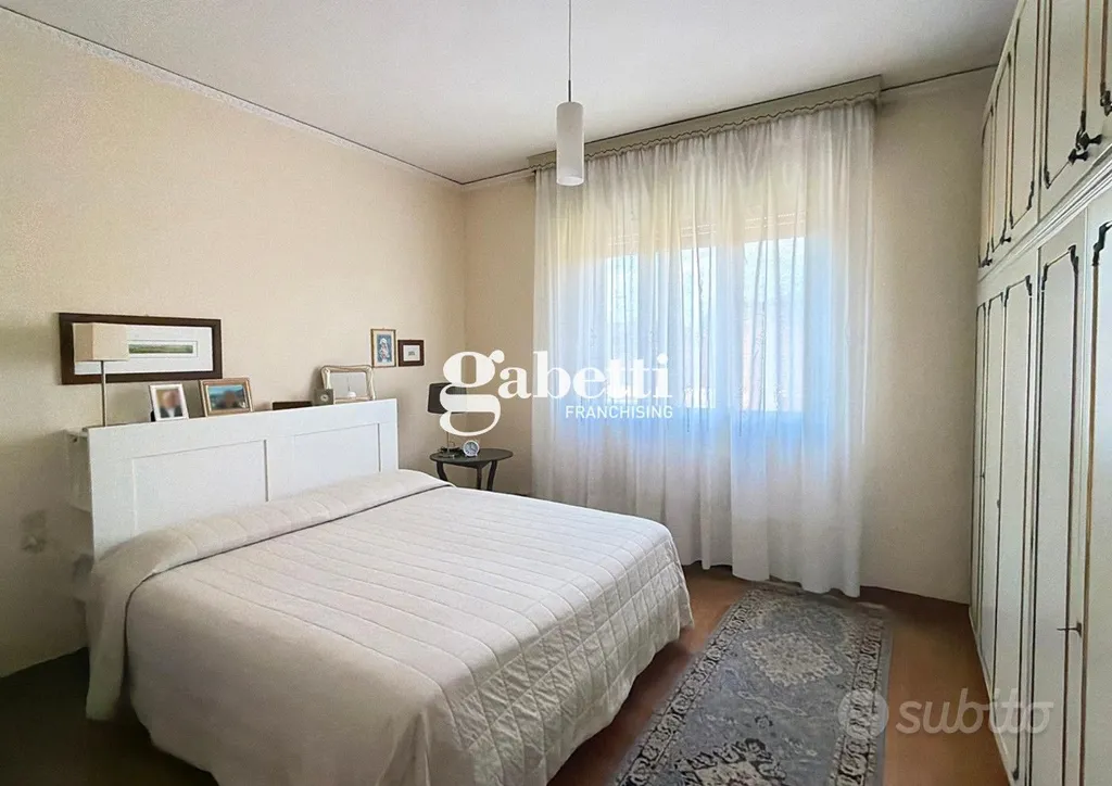Chambres - Detached House with Garden in Agna Centre