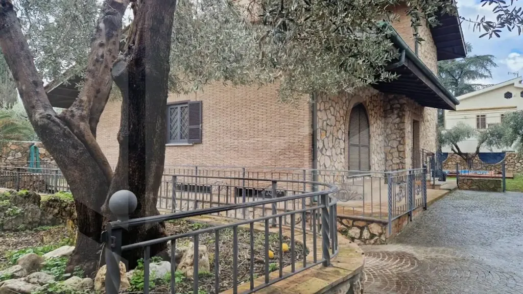 Extérieur - Rustic Villa with Pool in Ciampino