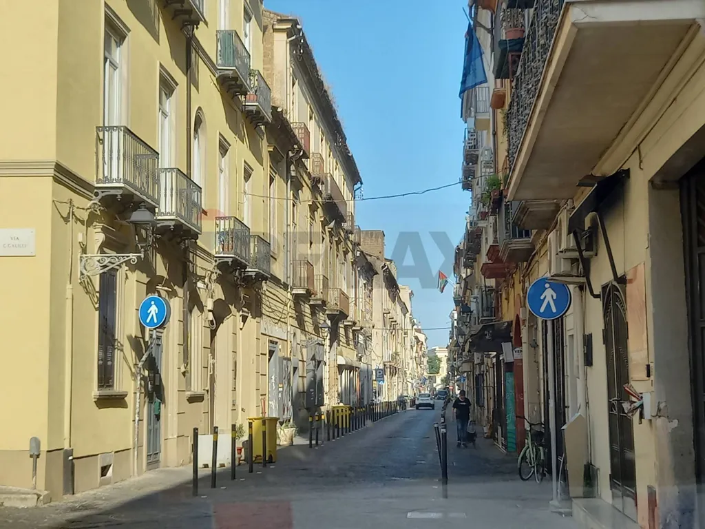 Välivaade - Commercial Space with Street Frontage in Caserta