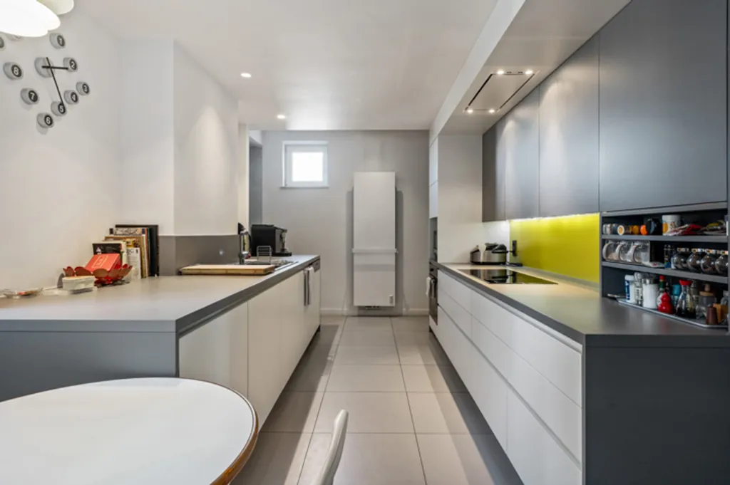Cucina - Three-Bedroom House in Antwerp