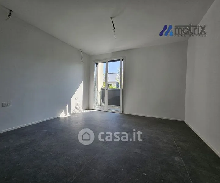 Pièces - Semi-detached Villa with Solar Panels in Vigonovo