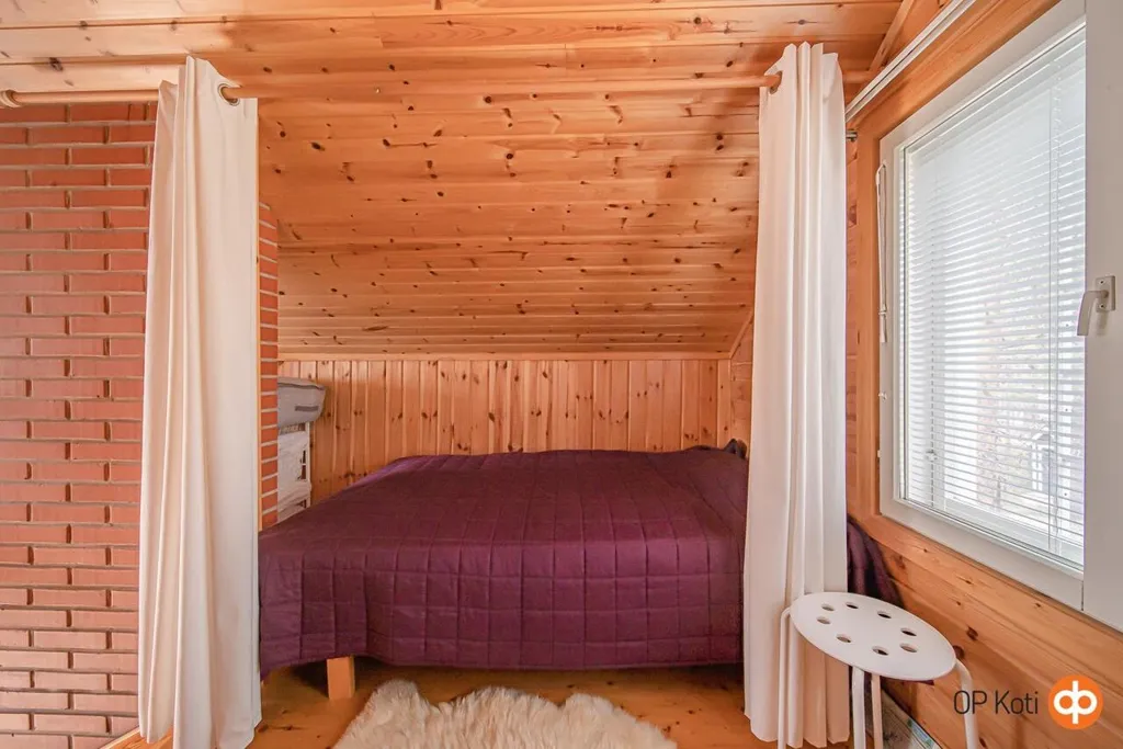 Magamistoad - Wooden Cottage with Sauna by Muoniojoki