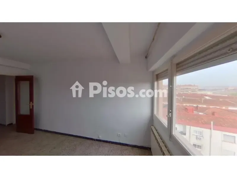 Pièces - Almozara Avenue Flat with City Centre Access