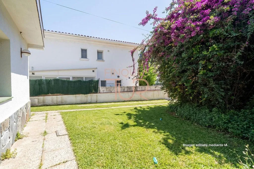 Jardin - Luxury House with Garden in Premià de Dalt