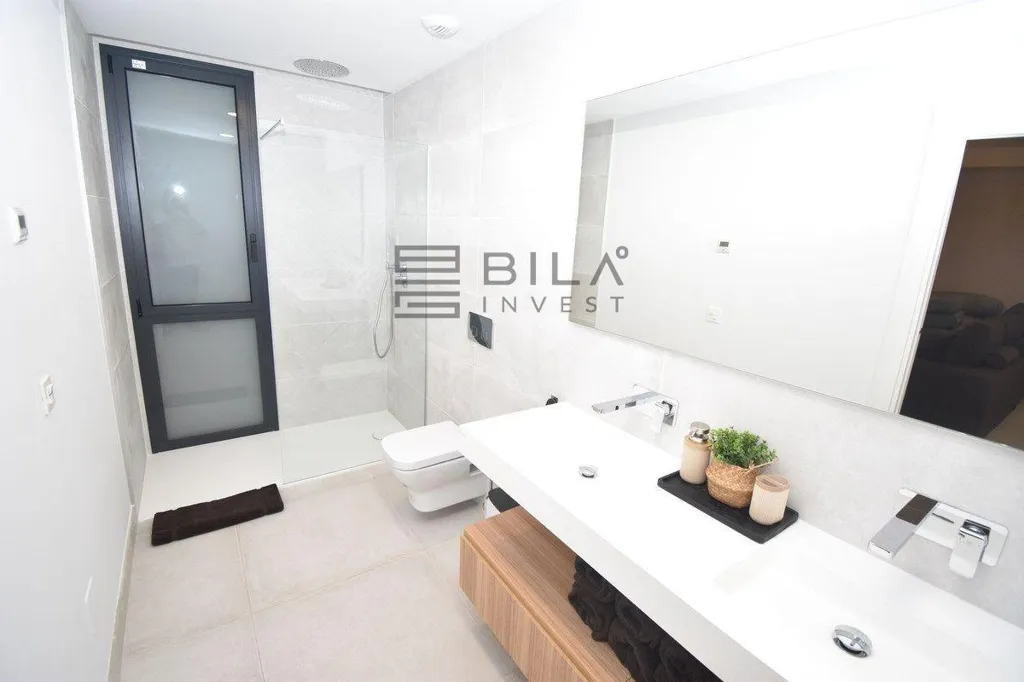 Salles de bain - Terraced Chalet with Pool in Mijas