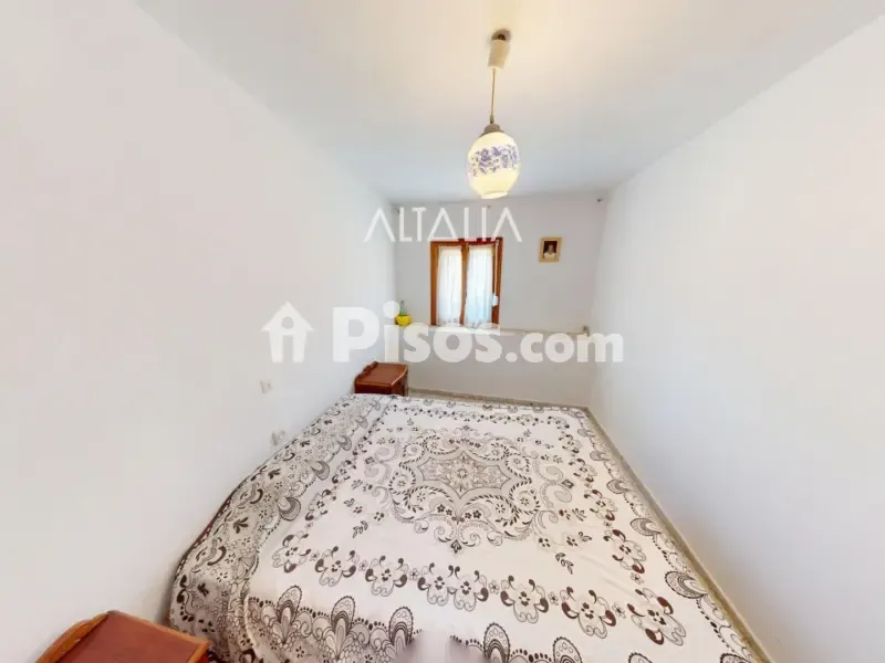 Chambres - Maison 3 pièces à ES