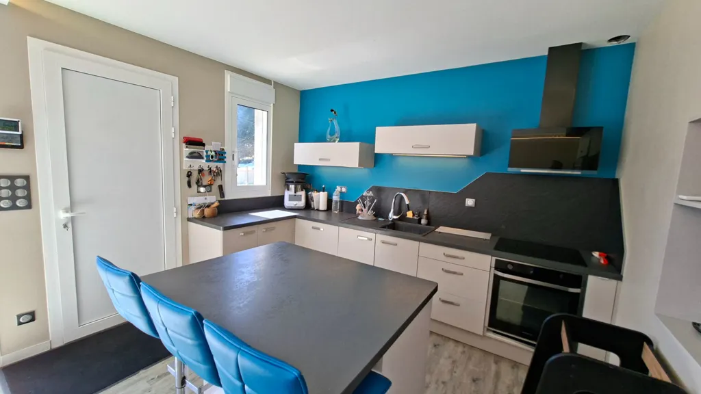 Cuisine - Maison Rénovée avec Piscine près des Plages