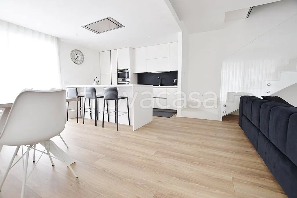 Séjour - Bifamiliare Villa with Private Garden in Padova
