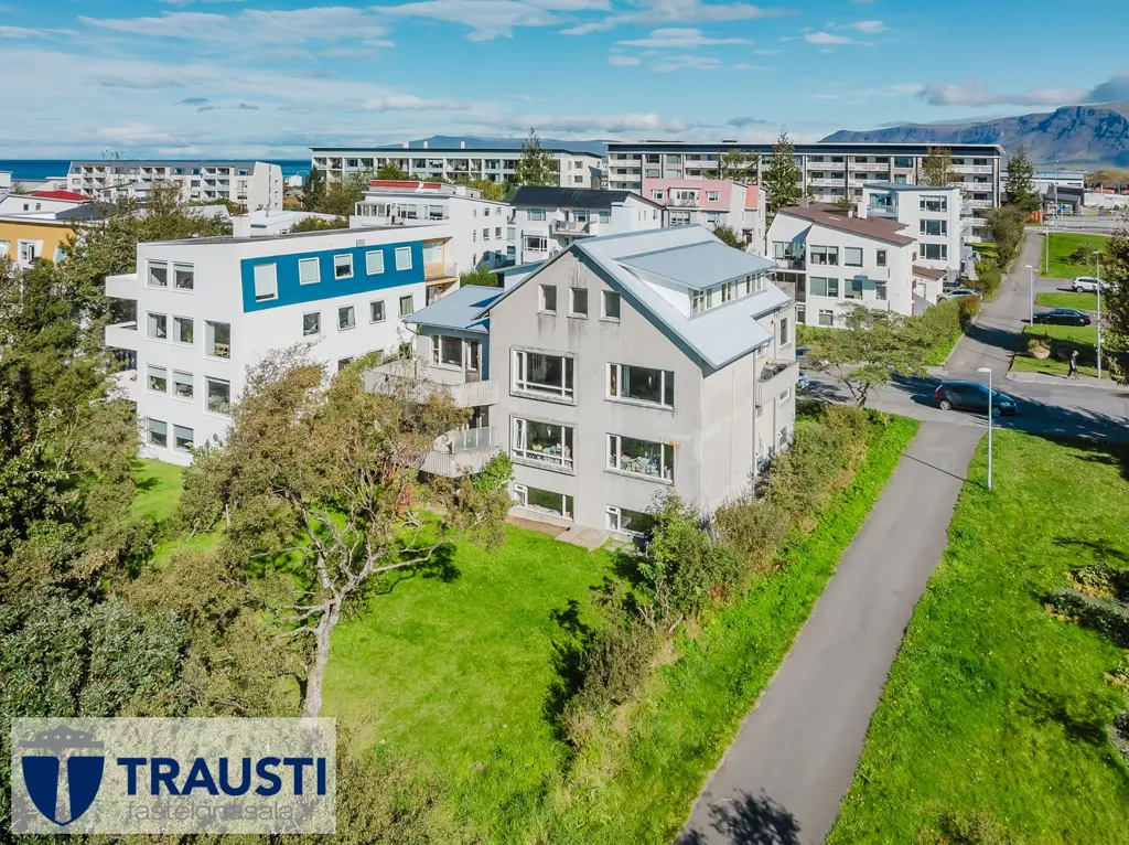 9-toaline korter asukohas Reykjavík