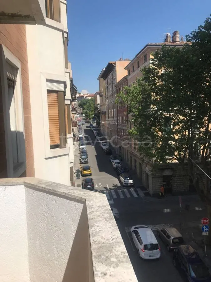 Balcone - Central Trieste Apartment with Balconies