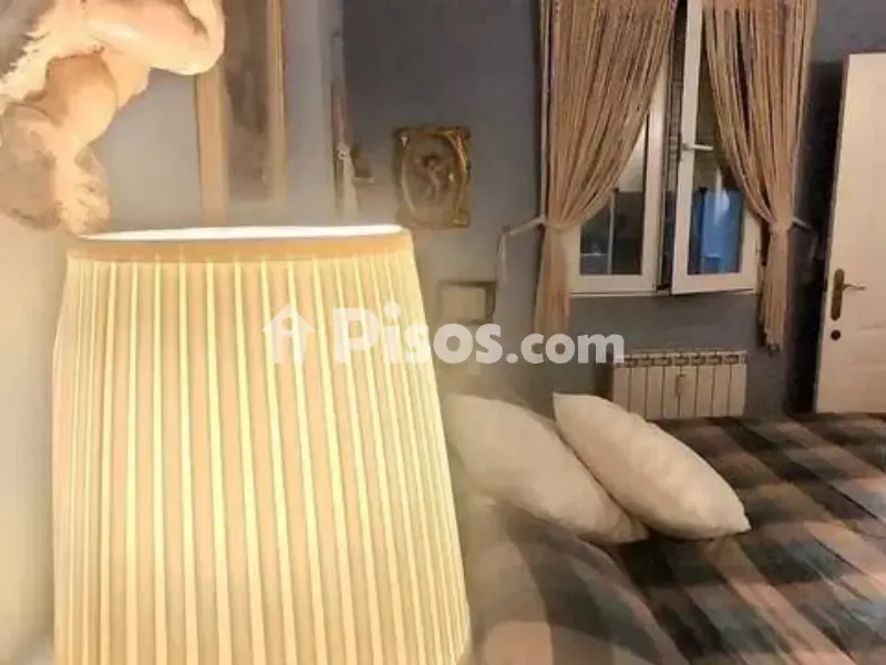 Chambres - Appartement 2 pièces à ES