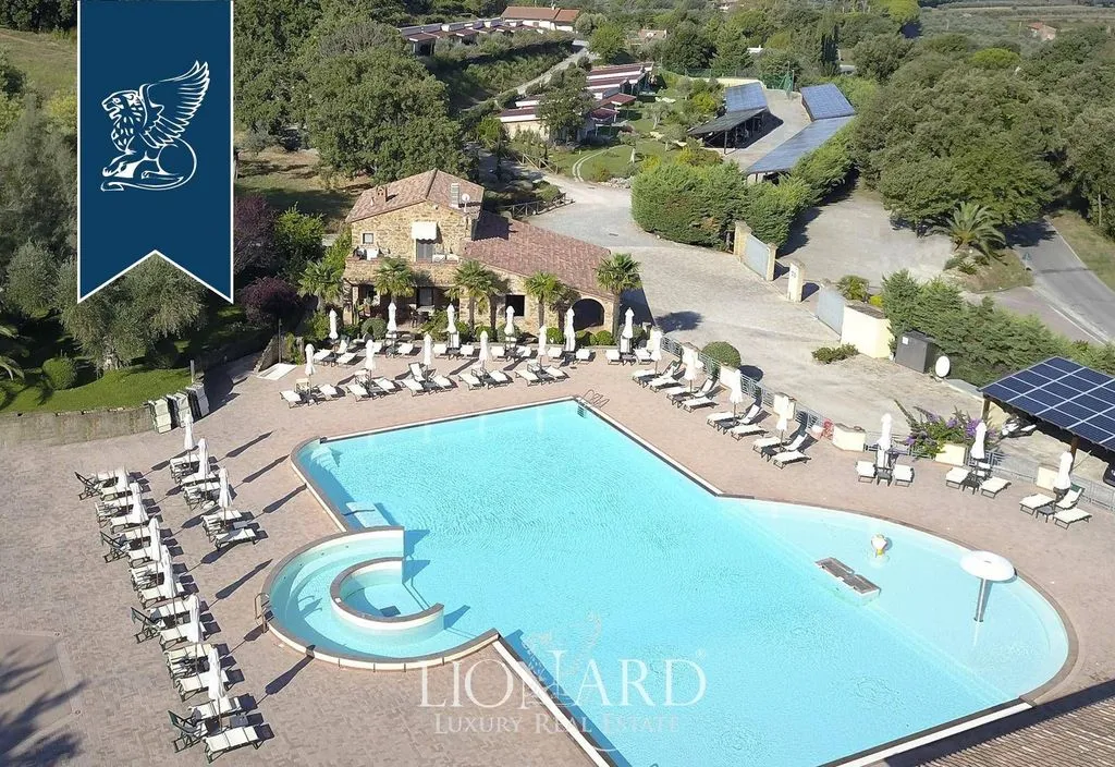 Õhuvaade - Luxury Hotel with Pool in Scarlino, Tuscany