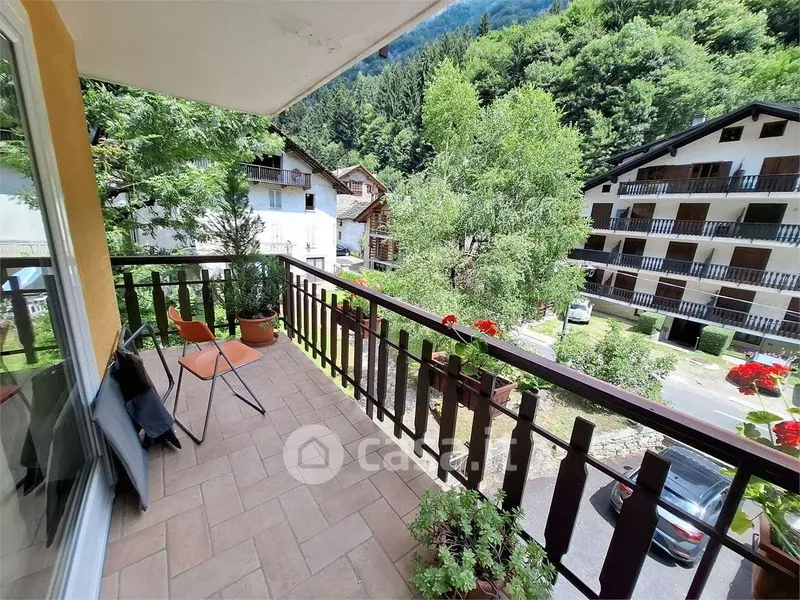 Rõdu - Trilocale with Balcony near Alagna