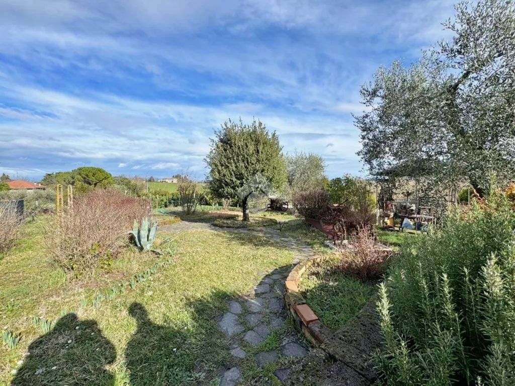 Garden - Bifamiliare Villa with Garden in Montelabbate