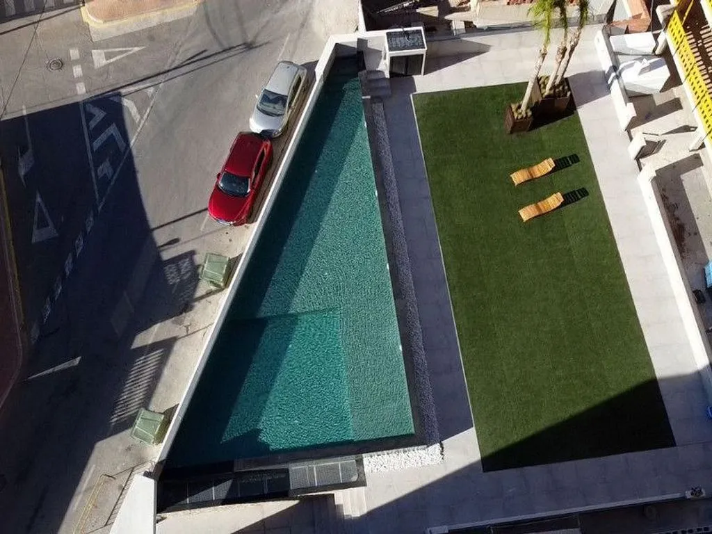 pool_area