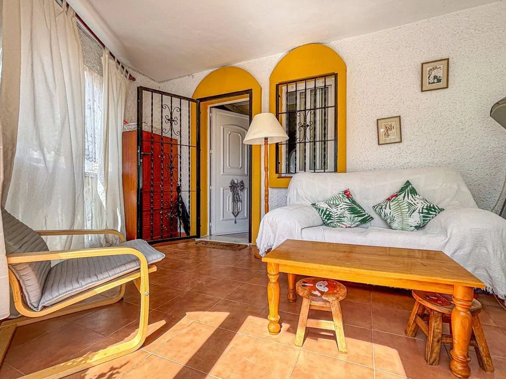 Elutuba - Luxury Semidetached House with Pool in Gran Alacant
