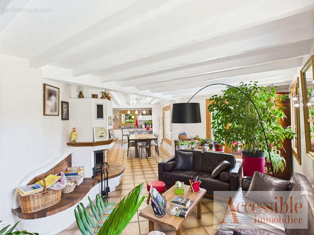 living_room