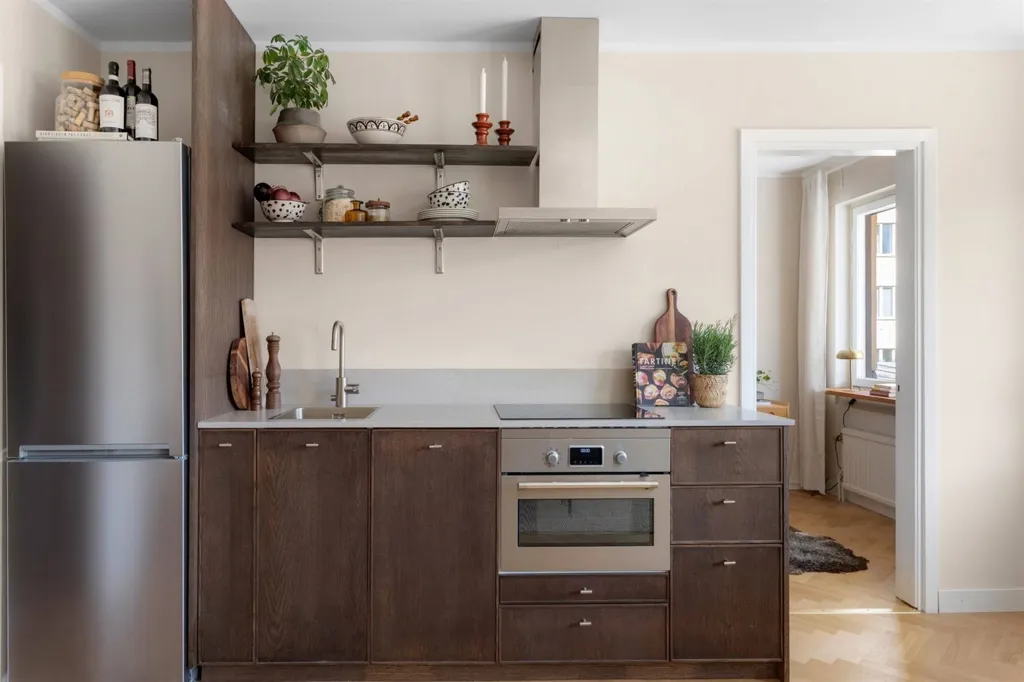 Köök - Bright 2-Bedroom Flat in Central Sundbyberg