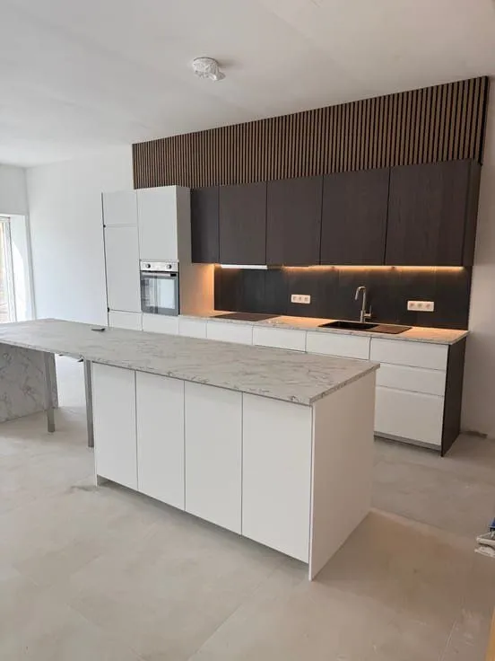 Cuisine - Appartement 3 Chambres avec Bureau à Meix-devant-Virton