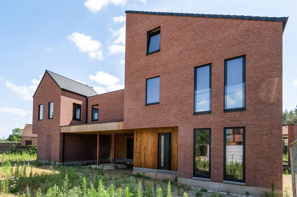 Välivaade - Energy-Efficient Semi-Detached Homes in Lille Centre