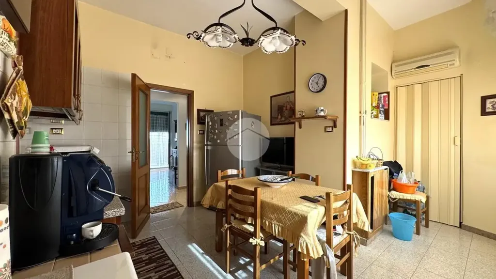 Salle à manger - 3-Bedroom Apartment with Parking in Palermo