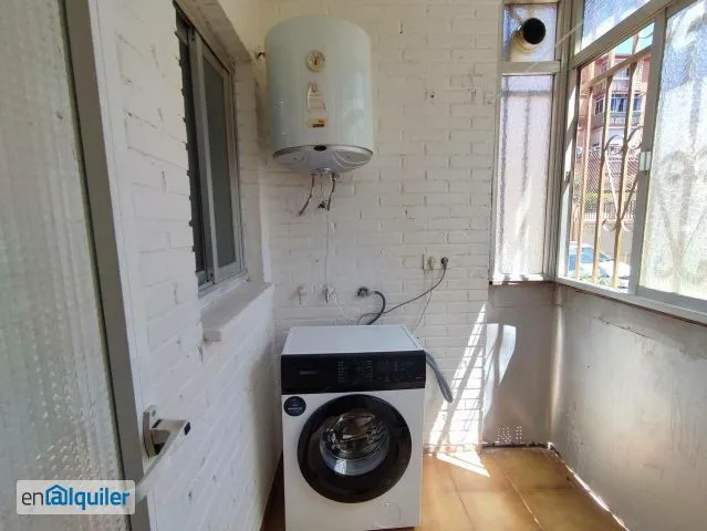 Utility Room - Apartment with Terrace in Granada