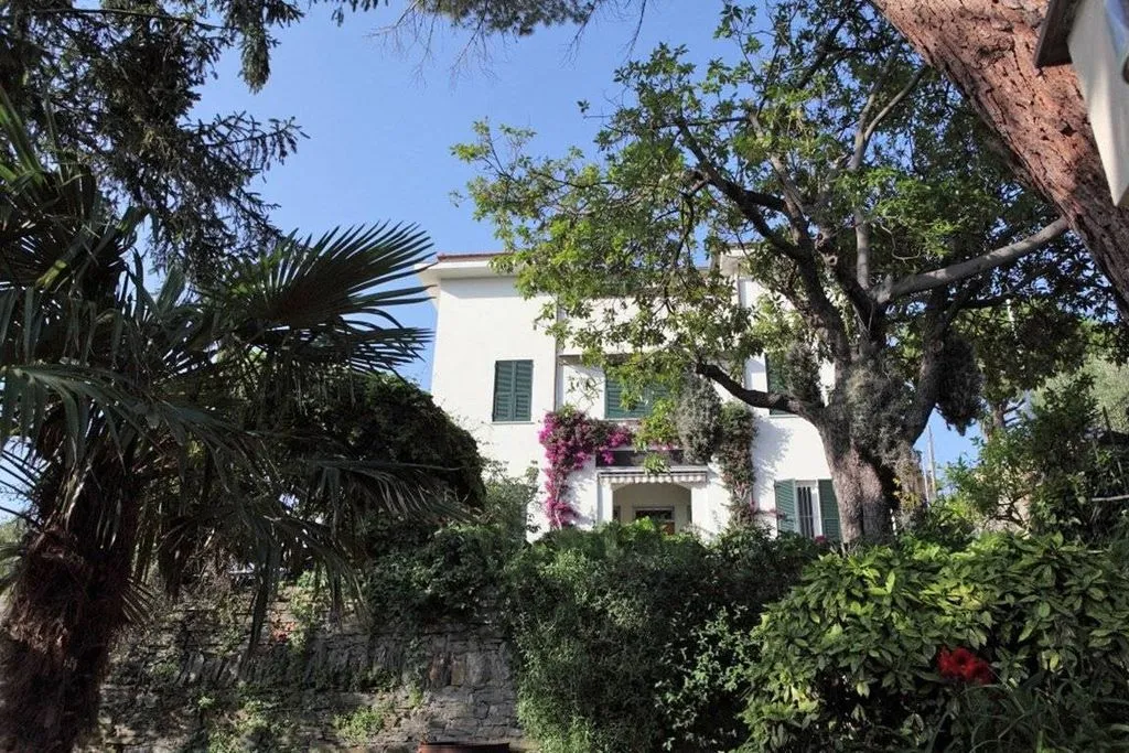 Extérieur - Luxury Villa with Panoramic Terrace in Chiavari