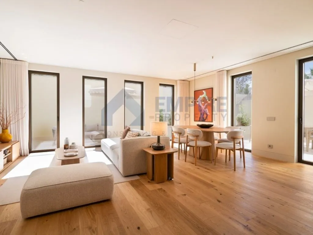 Soggiorno - Luxury Duplex Flat with Garden in Monte Estoril