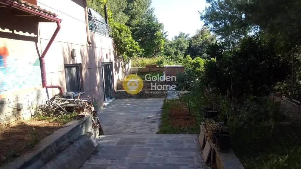 Jardin - Maison 4 pièces à GR