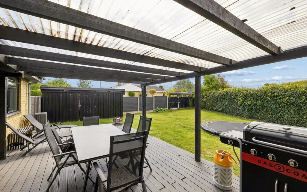 Terrace - Maintained Family Villa in Viborg