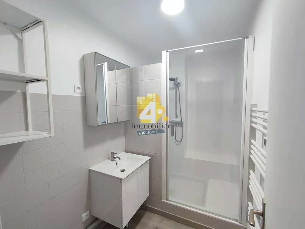 Vannitoad - Ground Floor Flat with Balcony in Pontchâteau