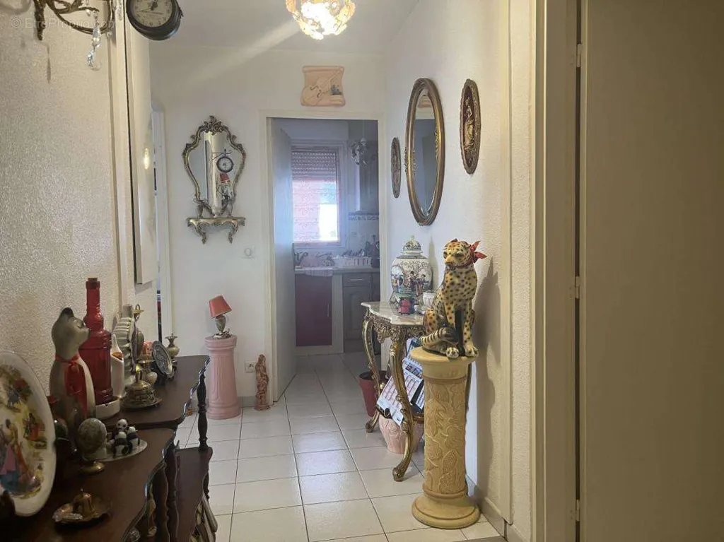 Entrée - Appartement T3 avec Terrasse à Marseille