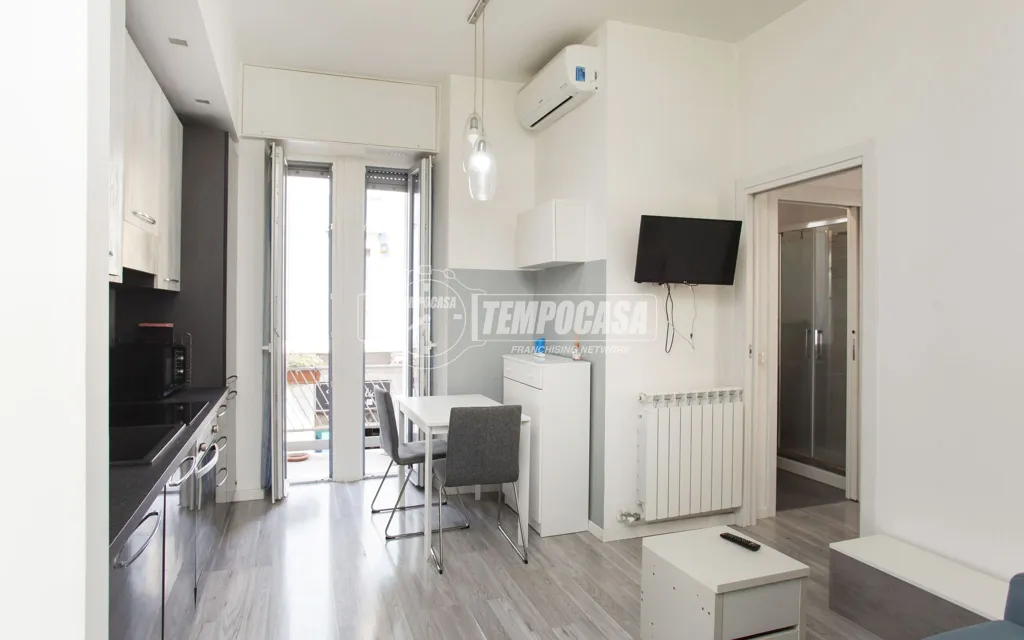 Séjour - Rustic-Style Flat with Balcony in Milan