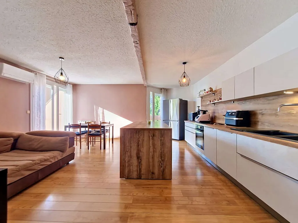 Cucina - 3-Bed Apartment with Terrace in Gières