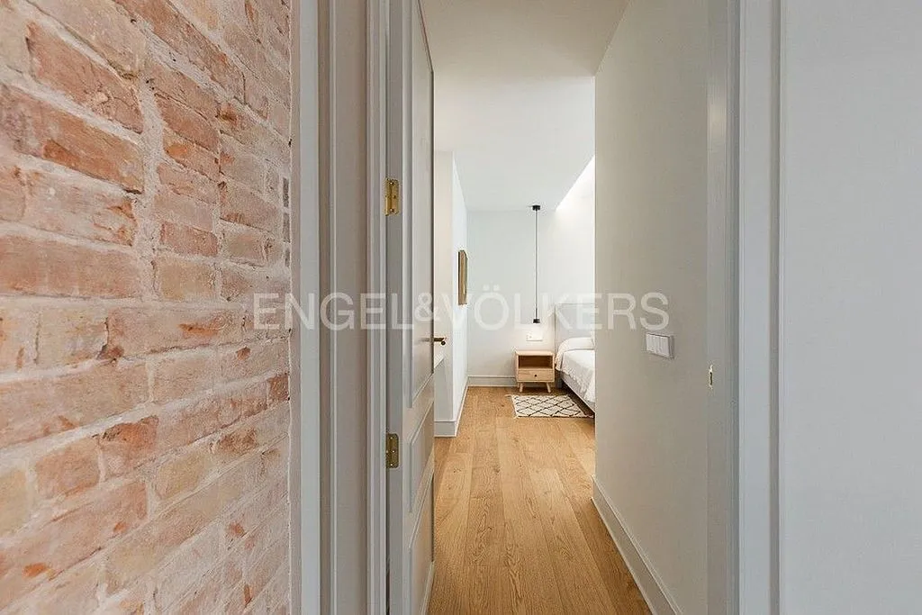 Esik - Renovated Penthouse with Terraza in La Seu