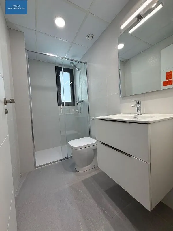 Bagni - Furnished Flat in Poble Vell, Elche