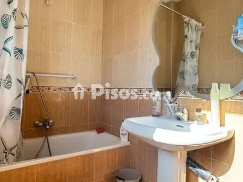 Salles de bain - Semi-detached House with Pool in Loja