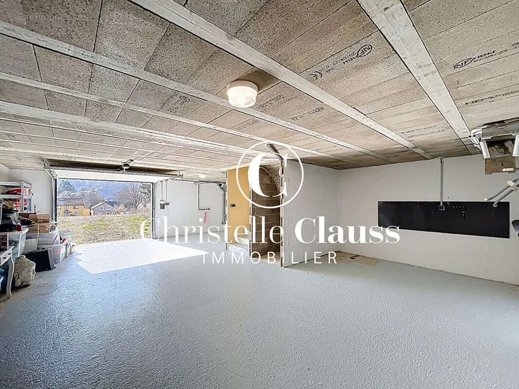 Garage - Maison Contemporaine Neuve avec Jardin à Willer-sur-Thur