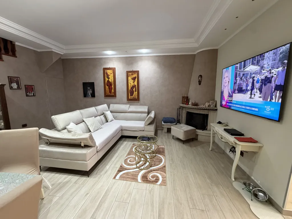 Elutuba - Apartment with Terrace in Casoria Centre