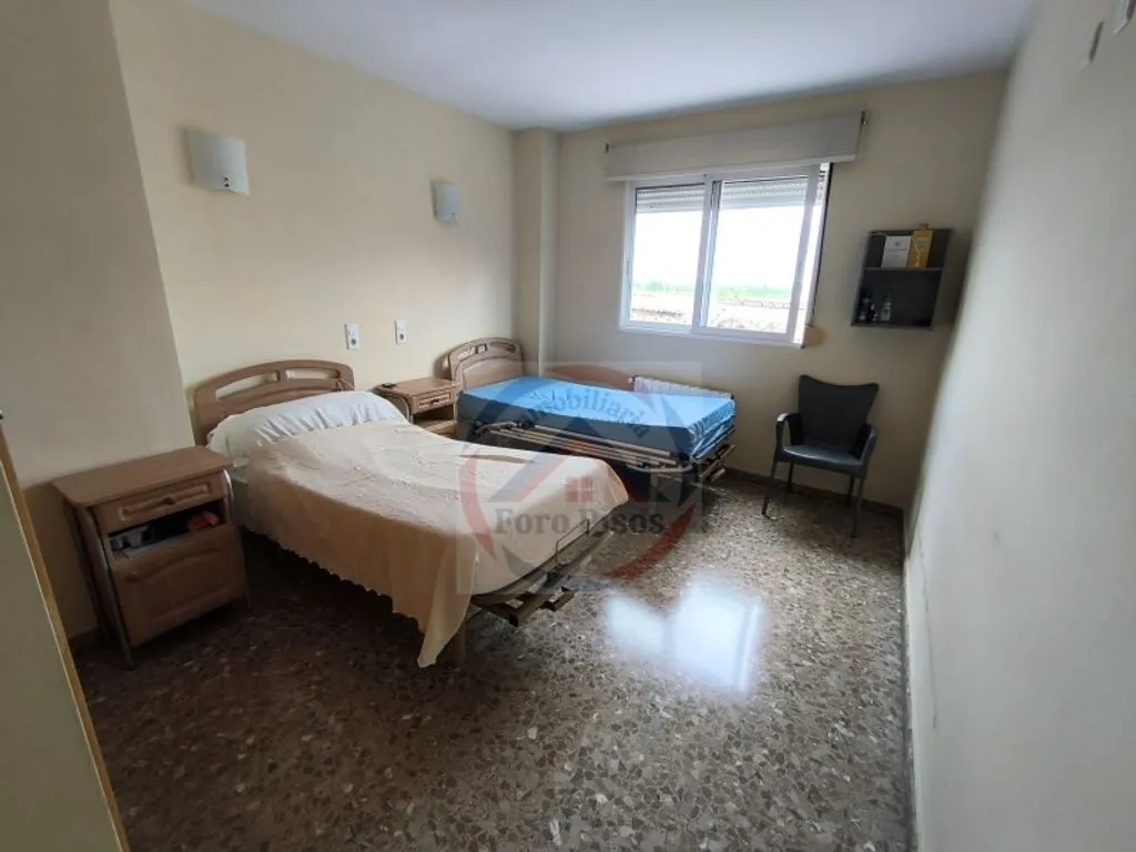 Operational Elderly Care Villa near Xàtiva