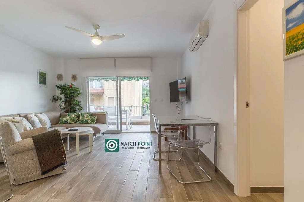 Elutuba - 2-Bed Flat with Pool on Avenida Europa, Almuñécar