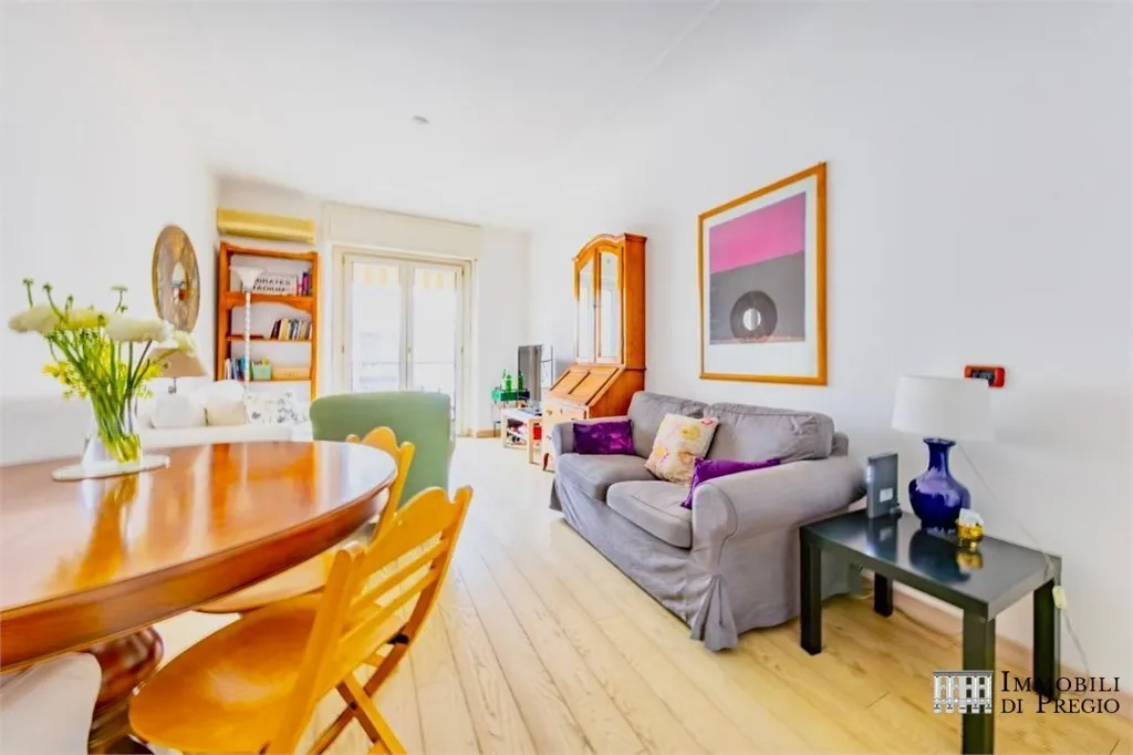 Séjour - Charming Trilocale with City View in Milan