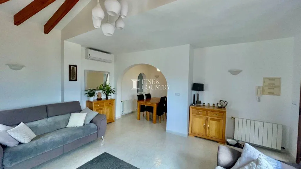 Elutuba - Modern Villa with Panoramic Views in Pedreguer