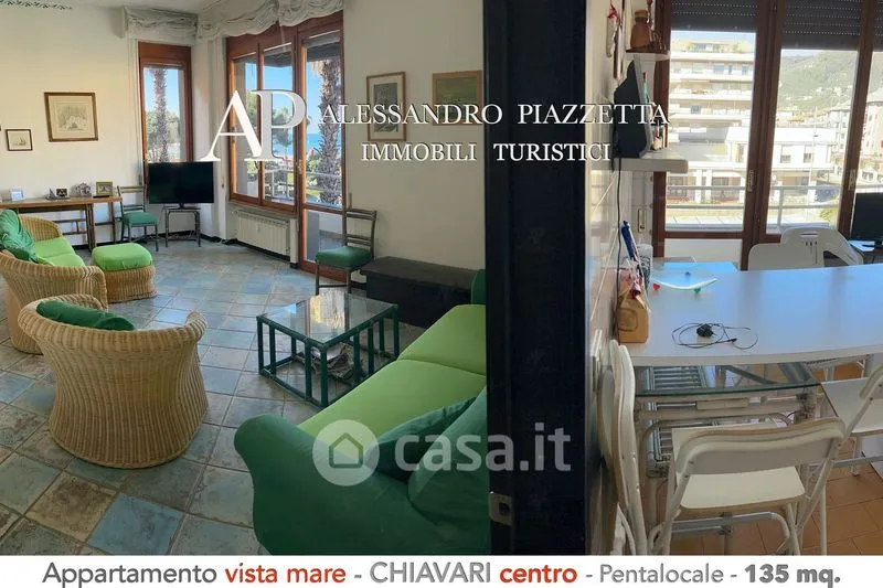Séjour - Apartment with Sea View in Chiavari